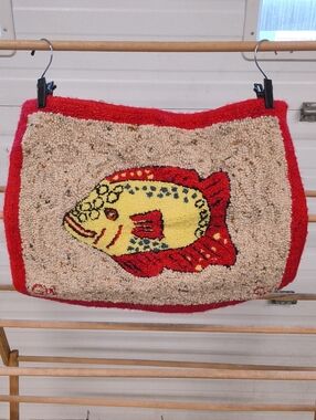 Hand-Hooked Tropical Fish Mat / Wall Hanging - Vintage Folk Art